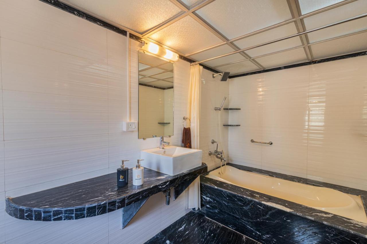 Saffronstays Grandiosa - 4 Bdr Pet-Friendly, Pool Villa Khandala Екстер'єр фото